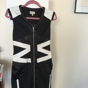 Absolutely stunning 100% silk dress